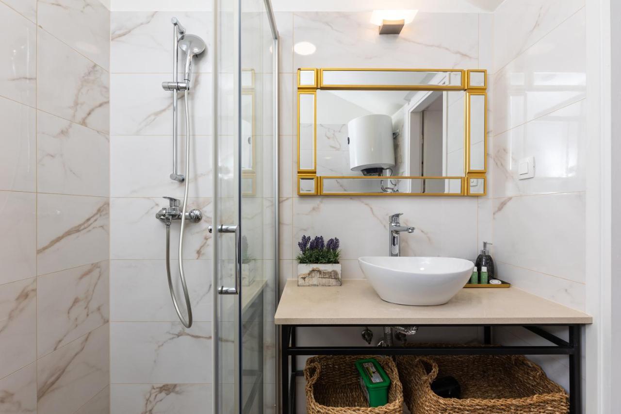 Old Town Apartment